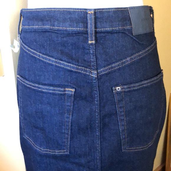 &DENIM size 8 Dark Blue Stretchy Denim Skirt $69 NEW - Picture 6 of 16